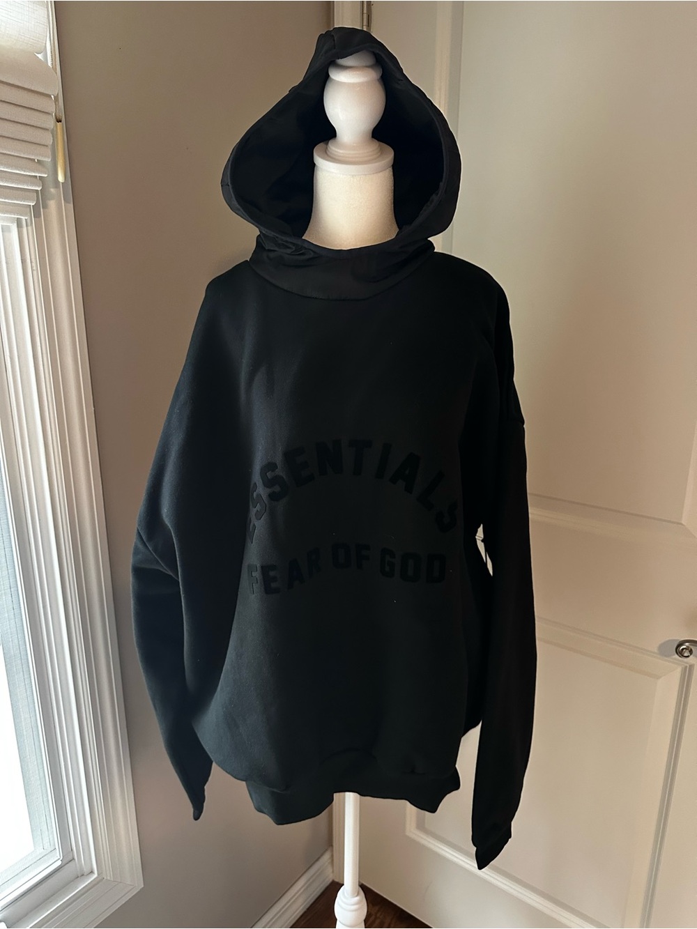 NWT Fear of God Essentials Black Oversized Pullover Hoodie